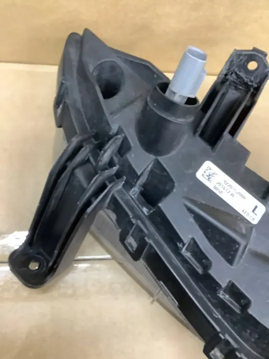 Hyundai IONIQ DRL OEM 92207-G2000 86563-G2050 image 3