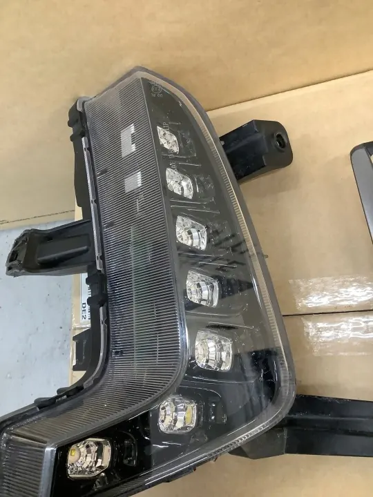Hyundai IONIQ DRL OEM 92207-G2000 86563-G2050 image 7