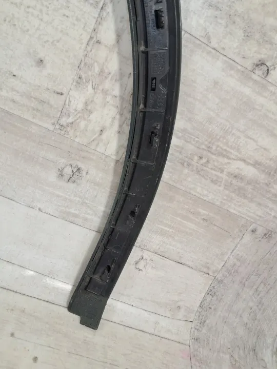 Audi Q5 80A853818 Garniture Garde-Boue Droit Arrière image 7