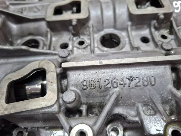 Kamaxeltäcke OEM 9812647280 för Peugeot 1.5 HDI image 8