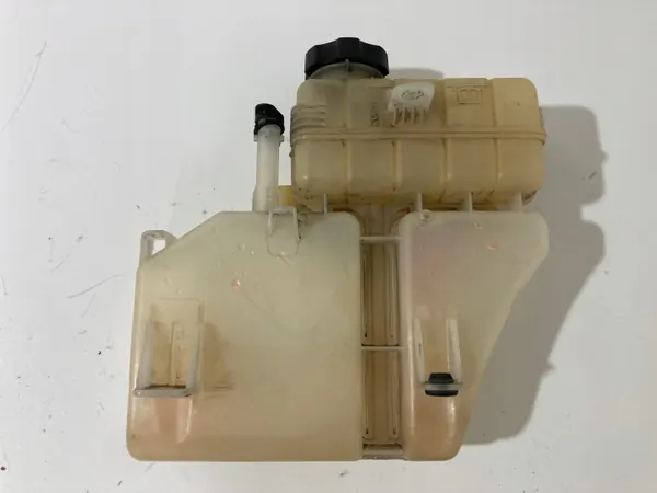 Réservoir de liquide de refroidissement OEM 22948113 Camaro VI 2016+ image 2