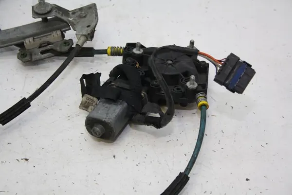 OEM 606815920 Höger Framruta Regulator Alfa Romeo GT image 7