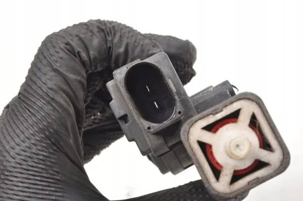 Volvo XC60 I Strålkastartvättpump OEM 30784321 Vänster image 3