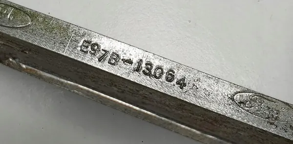 Scheinwerferrahmen Links Vorne Ford Ranger II OEM E97B-13064 image 4