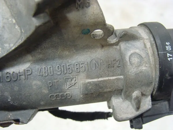 VW FOX POLO 9N Sytytyskytkin Avain 4B0905851N image 4