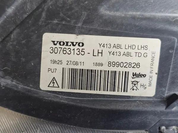 Oikea etuvalaisin Volvo X60 Xenon image 10