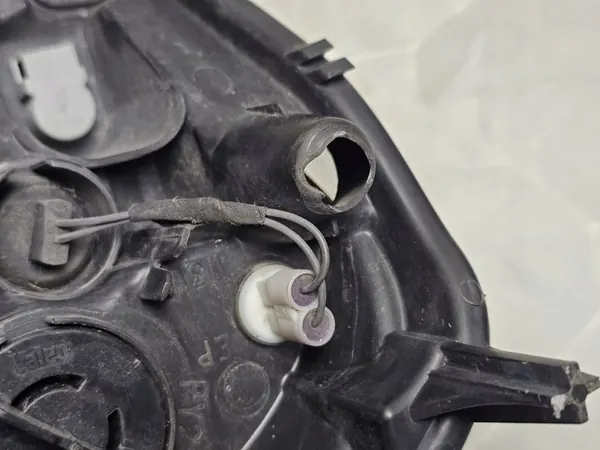 Oikea etuvalaisin Volvo X60 Xenon image 7