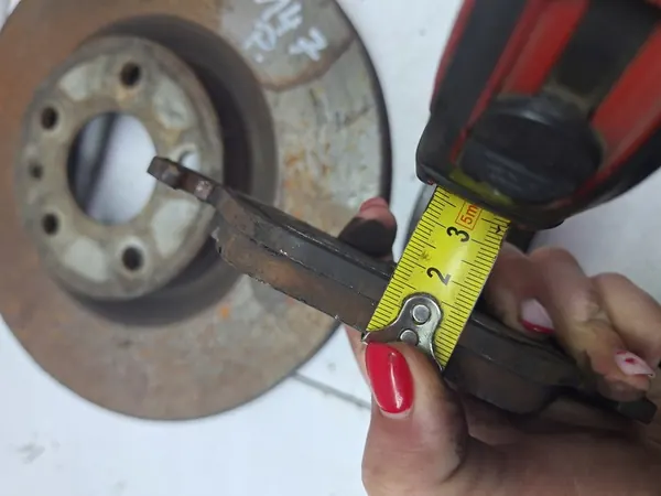 ALFA ROMEO 147 00-04 Conjunto de Discos de Freio Dianteiros 1.6 16V OEM image 7