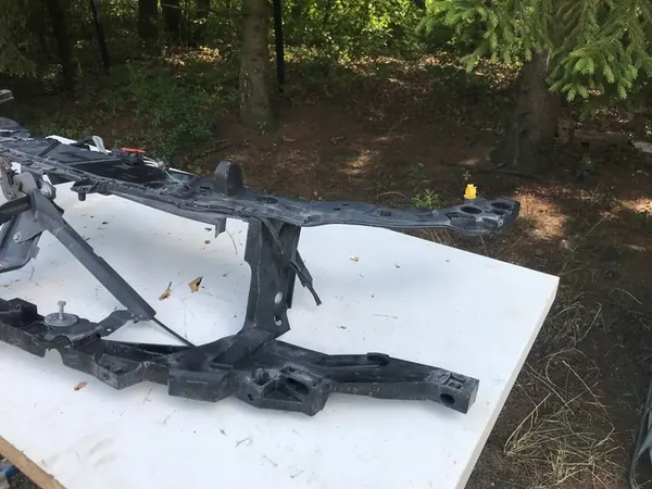 Front Reinforcement Bar Renault Laguna III OEM 612000002R image 3