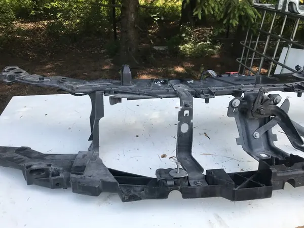 Front Reinforcement Bar Renault Laguna III OEM 612000002R image 5