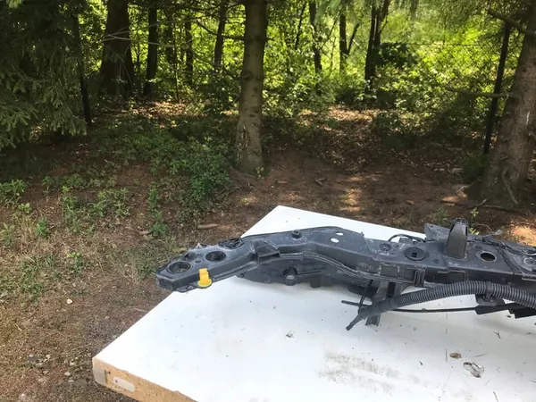 Front Reinforcement Bar Renault Laguna III OEM 612000002R image 8