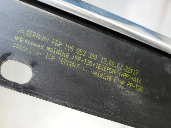 Moldagem Teto OEM 1Y0 para VW New Beetle Cabrio image 10