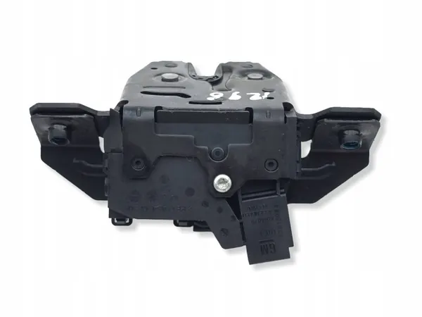 Fecho porta-malas Chevrolet Trax OEM A066070 - Usado image 5