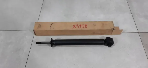 Taka-Jousitus OEM 4181086080 Suzuki Swift 83-89 image 2
