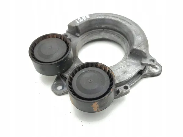 Nissan Qashqai J12 2022 Vaihtovirtahihnan jännittäjä OEM image 6