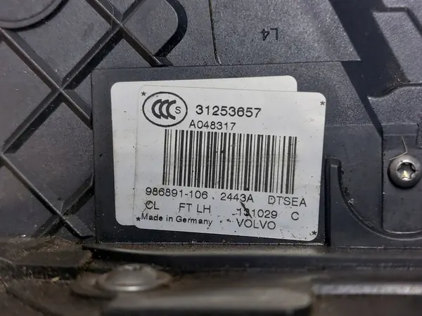 Vordere Linke Türschloss + Griff Volvo XC60 I Lift 452-46 image 4