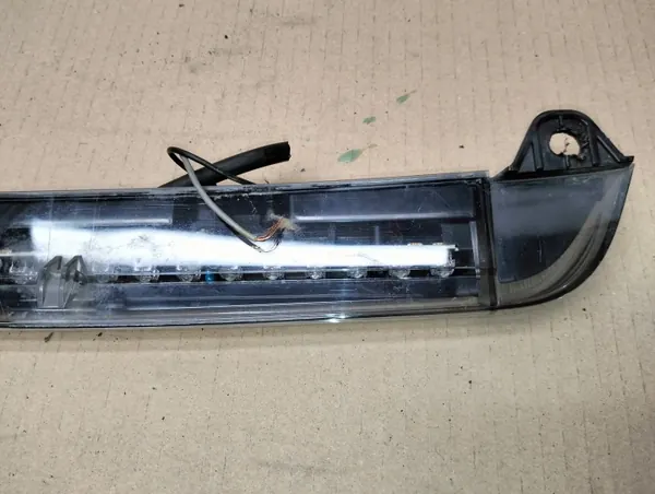 OEM Drittes Bremslicht für Mitsubishi Grandis 2003- image 9