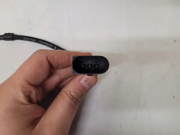 Sensor de Posição do Comando de Válvulas Volkswagen OE 03L 957 147 A image 6