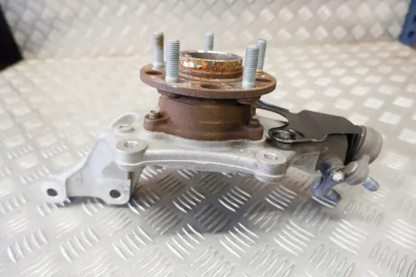 Rotule de direction gauche avant OEM 51705GI020 - Occasion image 5