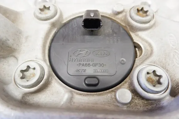 Rotule de direction gauche avant OEM 51705GI020 - Occasion image 8