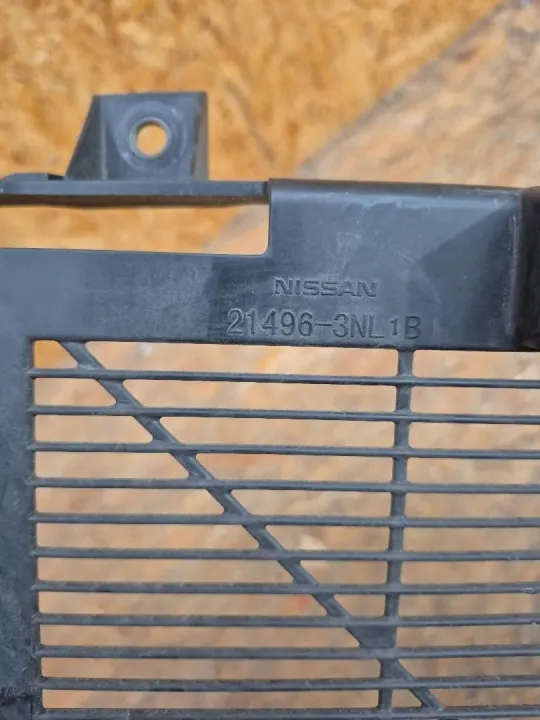 Kühlergrill Nissan LEAF OEM 21496-3NL1B image 3