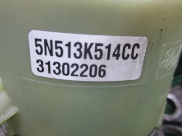 Bomba de direção assistida VOLVO V50 C70 S40 C30 5N513K514CC image 4