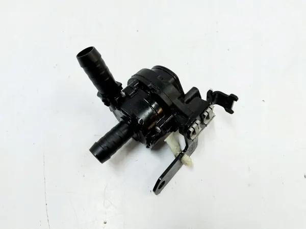 Hulpwaterpomp Ford Kuga MK3 OEM LX61-18D473-HPD image 3