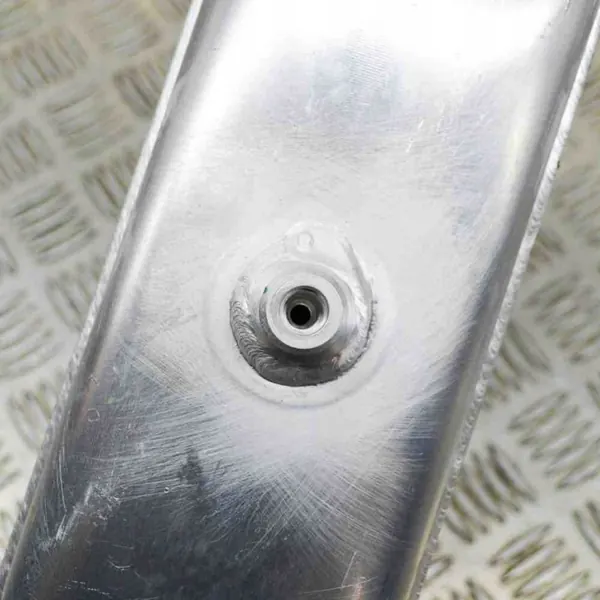 Audi Q8 2021 Achter luchtvering tank OEM 4M0616203F image 6