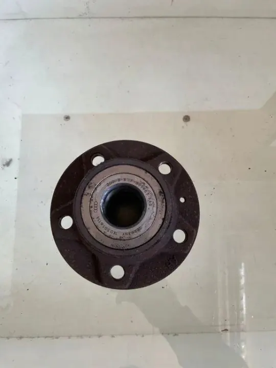 Cojinete de rueda trasera Audi A4 B8 OEM 1K0501611A image 2