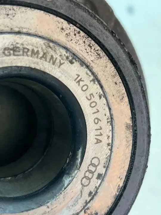 Cojinete de rueda trasera Audi A4 B8 OEM 1K0501611A image 3