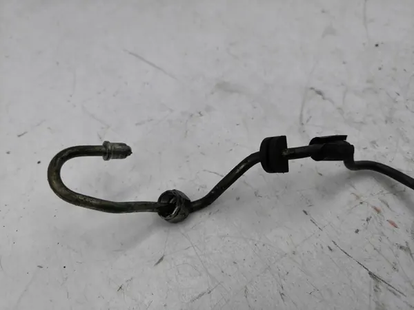 BMW 7 F01 F02 F03 F04 2009 Tuyau d'injecteur de carburant AMD123824 image 6