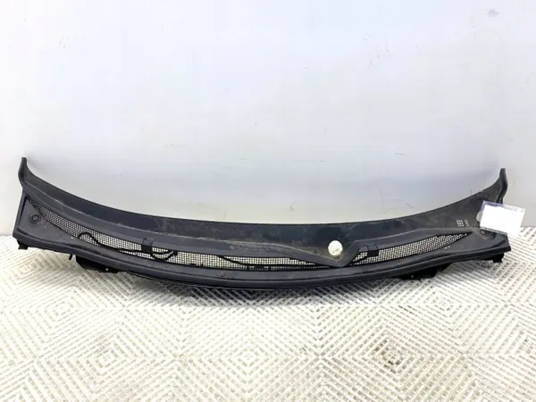 Jonc de pare-brise avant OEM 668624EH1A pour Nissan Qashqai image 2