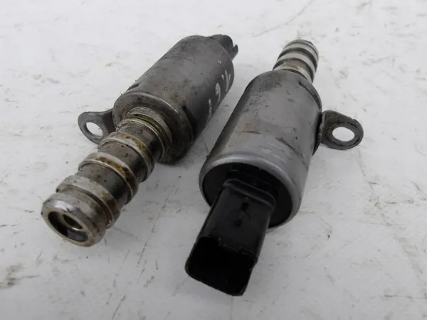 Électrovanne MINI OE d'occasion OEM 7587760 image 2