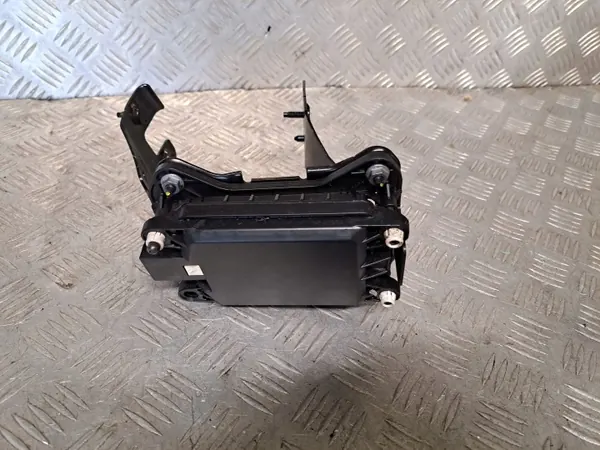 Aktiivinen vakionopeudensäädin-tutka OEM 54087933 Opel Vivarolle image 3