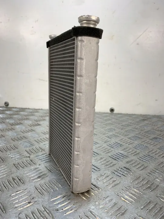 Évaporateur climatisation Toyota Prius 2017 OEM FBZ25676 image 4