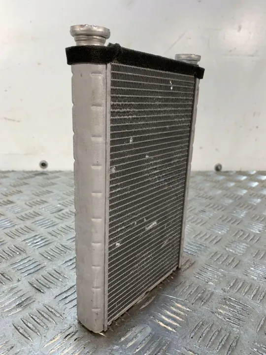 Évaporateur climatisation Toyota Prius 2017 OEM FBZ25676 image 9