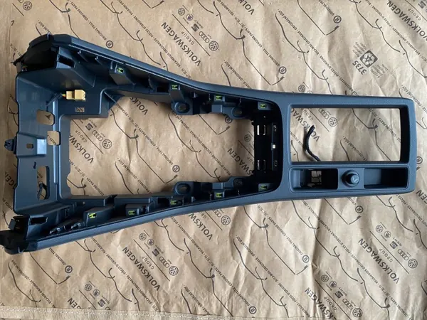 Cache LED Tunnel Audi Q3 OEM 83b863242 image 2