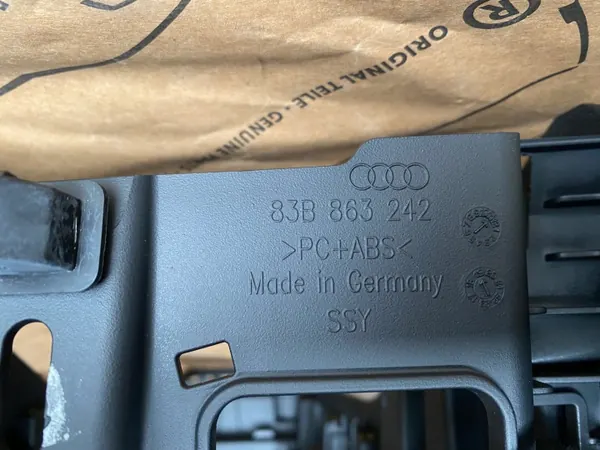 Cache LED Tunnel Audi Q3 OEM 83b863242 image 8