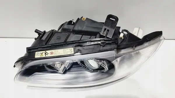 Conjunto de Faróis Xenon BMW 1 E87 E88 Lift image 10