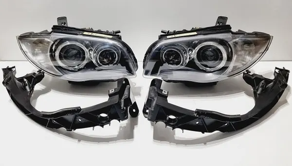 Conjunto de Faróis Xenon BMW 1 E87 E88 Lift image 2