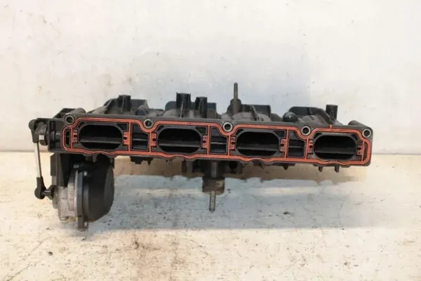 Colector de admisión OEM 06D133185T Audi A6 2.0L image 10