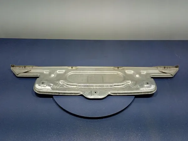 Audi SQ8 Q8 achterbumperbevestiging OEM 4M8807329A image 3