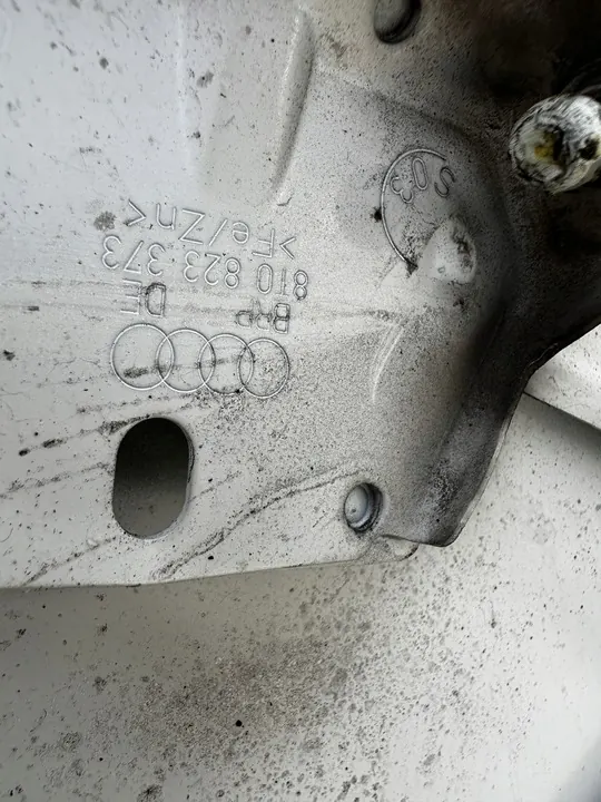 HUDA AUDI A4 B8 8K0 LIFT image 4