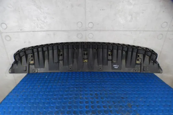 Cubierta de parachoques Skoda Fabia III OEM 6V0807611C image 2