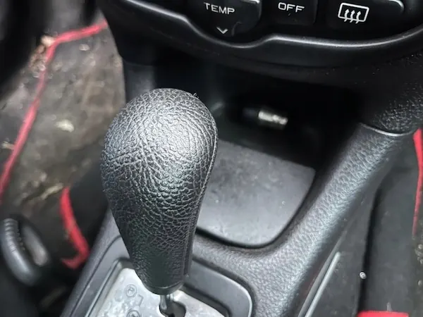 Sélecteur de vitesse PEUGEOT 206 image 3