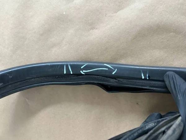 OEM FKE2617 Deurrubber links voor Opel Astra II image 4