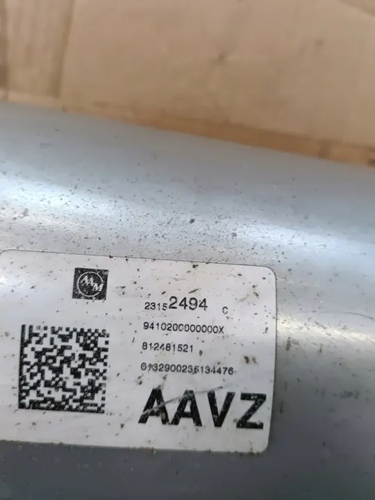 Arbre de transmission GMC Sierra Chevrolet Silverado 4x4/AWD 2014-2018 image 7