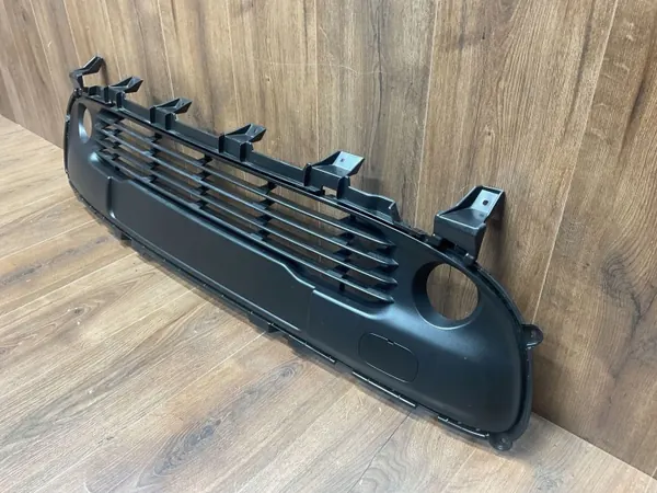 Middelste bumperrooster OEM 622542640R Twingo III image 3