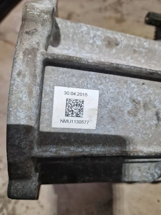 Reductor de caja VW Touareg 7P NMU image 6