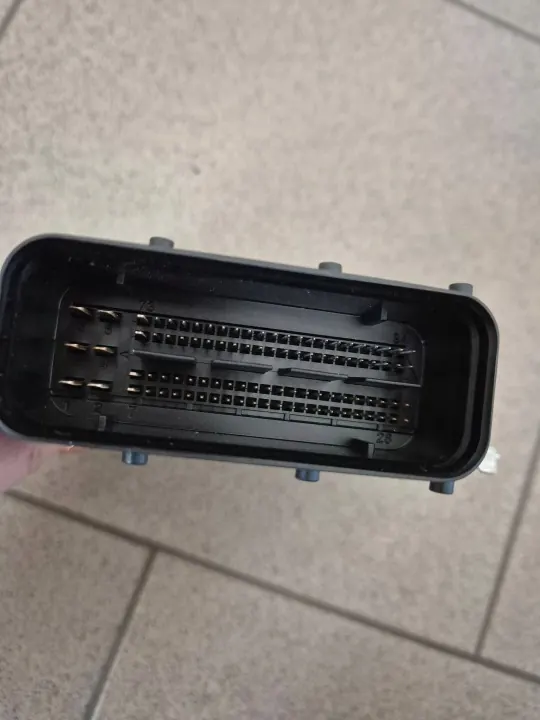 AdBlue-Steuergerät OEM 29610-2U233 für Kia Ceed III image 3